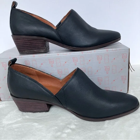 Lucky Brand Black Flats - Picture 2 of 12